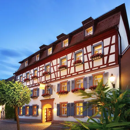 Fachwerkhaus - Weisses Lamm Hotel